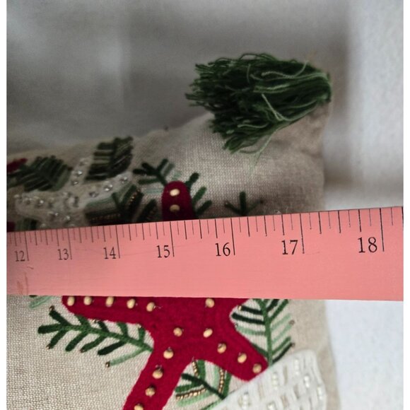 Coastal-Themed Embroidered Linen Throw Pillow with Tassels & Shell Design - Picture 6 of 10